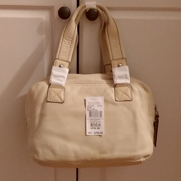 Michael Kors Satchel - Picture 2 of 5